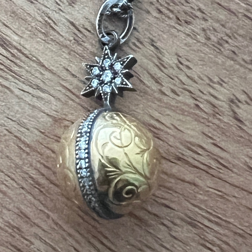 Arman jewelry Elegant Gold and diamond Pendant